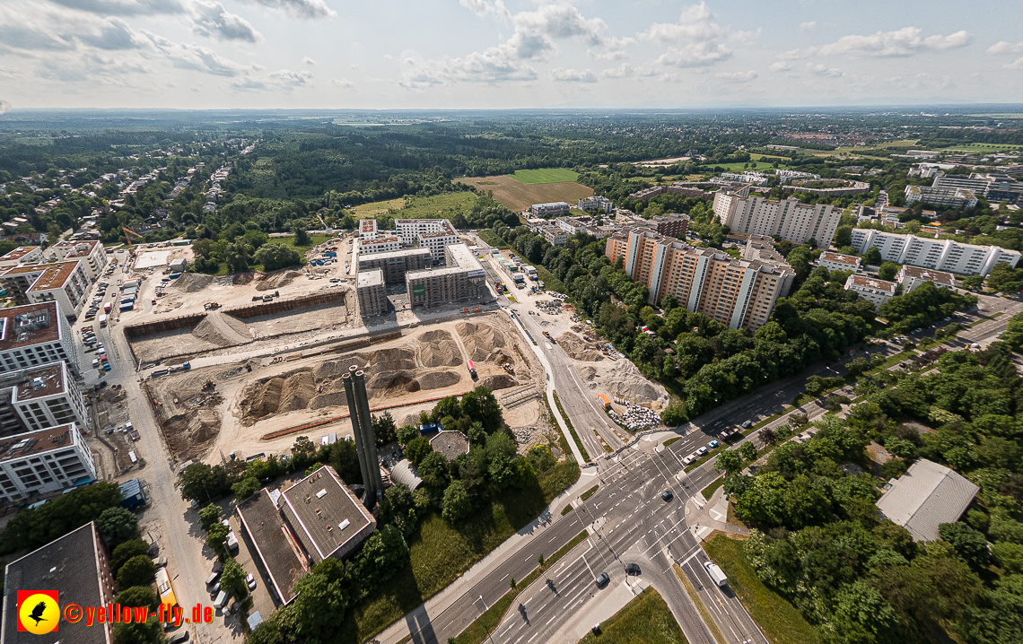 07.06.2023 - Aktuelle Luftbilder aus dem Alexisquartier und Pandion Verde in Neuperlach in München